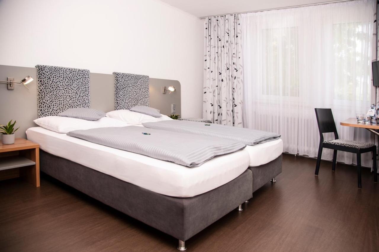 Russweiher Hotel *